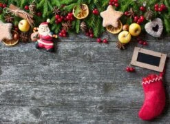 Tischsets | Platzsets - Weihnachten - Roter Strumpf Mit Zweigen Und Deko - 12 Stück Aus Premium Papier – Die Tischdekoration Für Die Weihnachtszeit