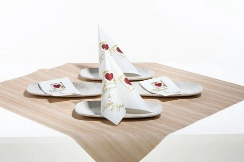 Mank Tischdecke Airlaid Wasserabweisend - Levi In Gold-Bordeaux, 80 X 80 Cm, 15 Stück - Mitteldecke Weihnachten 7 Mank Tischdecke Airlaid Wasserabweisend - Levi In Gold-Bordeaux, 80 X 80 Cm, 15 Stück - Mitteldecke Weihnachten – Bild 7